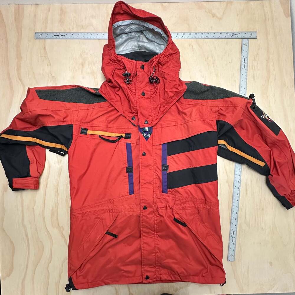 Vintage Helly Hansen Equipe Red Ski Jacket Hooded